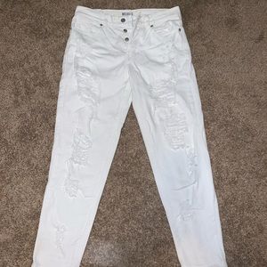 Brandy Melville White Boyfriend Ripped Jeans